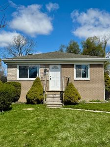 19543 Brandt St, Roseville, MI, 48066