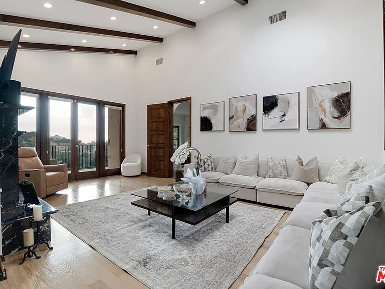10160 Cielo Dr #1/2 — Photo 9