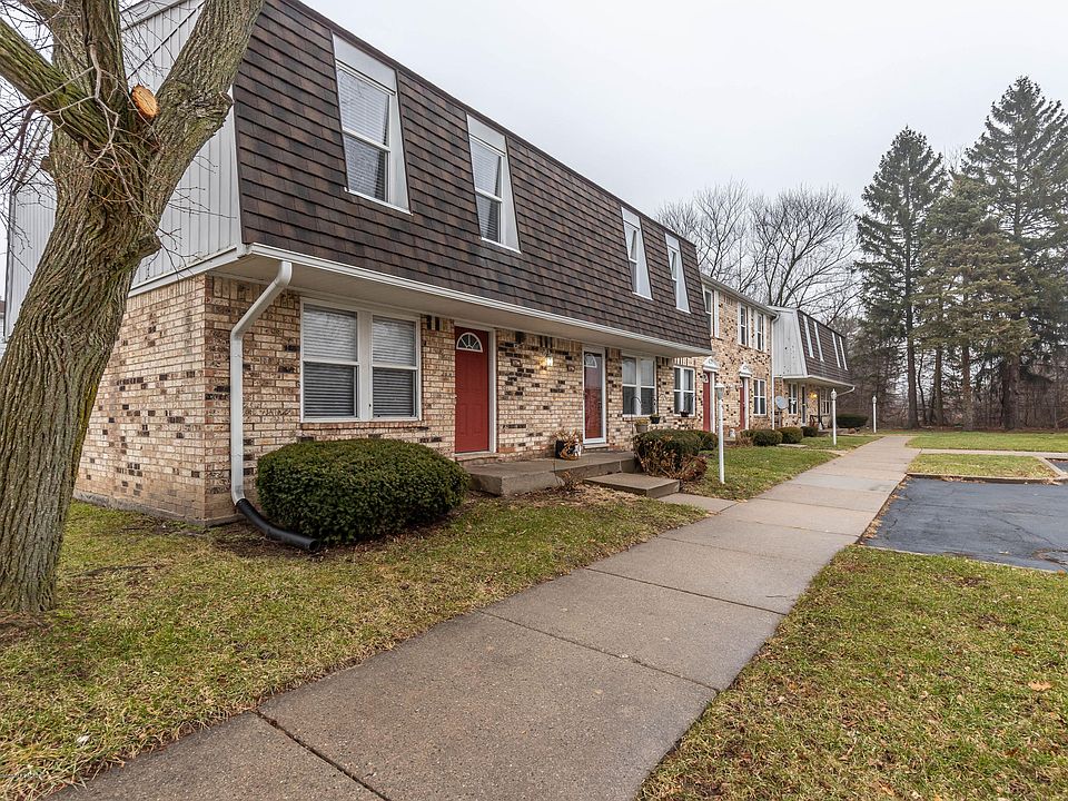 1st image of 1740 Maisonette Dr