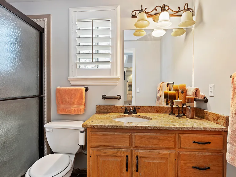 2179 Summerwood Dr — Photo 15