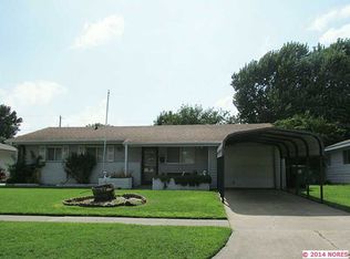 509 Warwick Dr, Muskogee, OK 74403