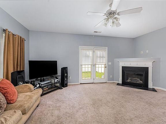 4th image of 25 Arbor Hill Pl