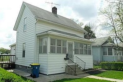 1st image of 317 E 13th St