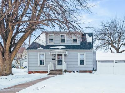 110 N 7th St, Knoxville, IA, 50138