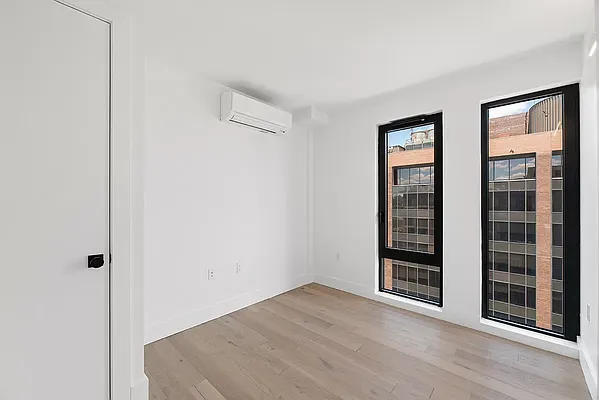 Rented by REAL New York | media 31