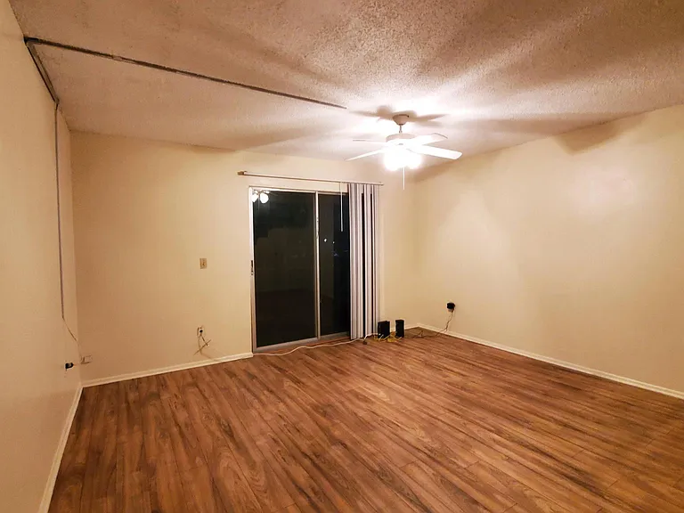 14410 Reuter Strasse Cir #215 — Photo 5