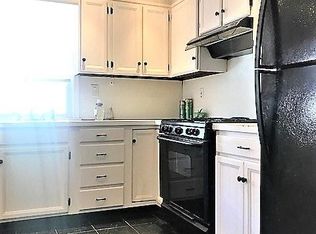 581 E Cheltenham Ave, Philadelphia, PA 19120