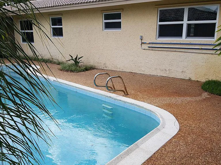 Pool 1