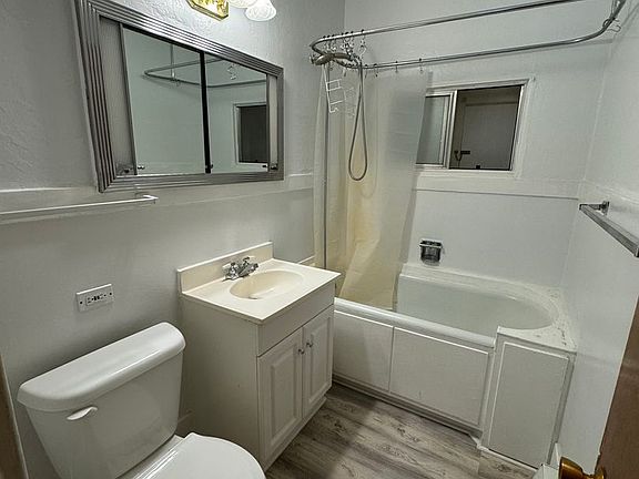 4th image of 1345 Sargent Ave