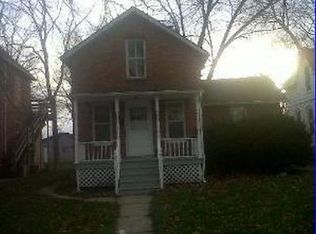 916 Prospect St, Dekalb, IL 60115