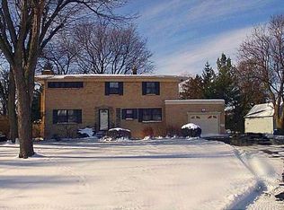 180 Brompton Rd, Williamsville, NY 14221