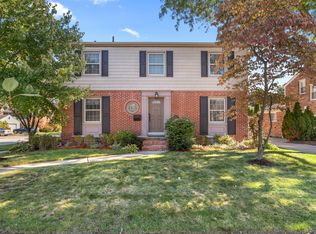 305 Mohawk St, Dearborn, MI 48124