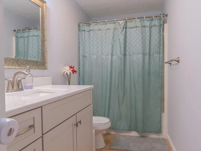 50 Georgetown Dr — Photo 15