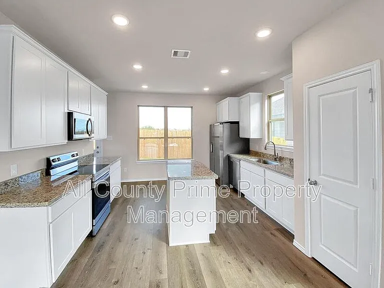13071 Clear View Dr — Photo 6