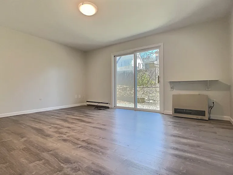 76 Spring St #103 — Photo 7