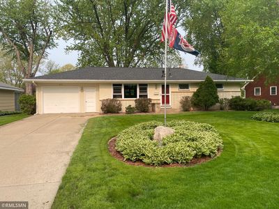 810 Scott St S, Shakopee, MN, 55379