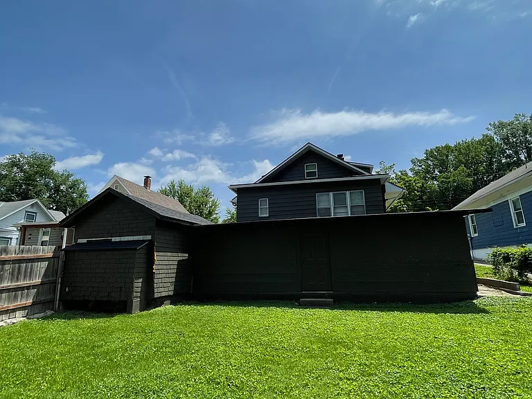 550 S Arlington Ave — Photo 6