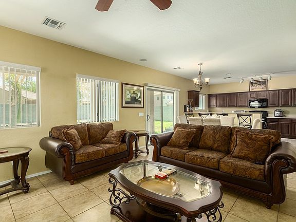 4th image of 1617 W Corriente Dr