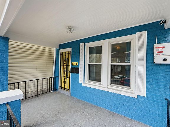 4th image of 1714 E St NE