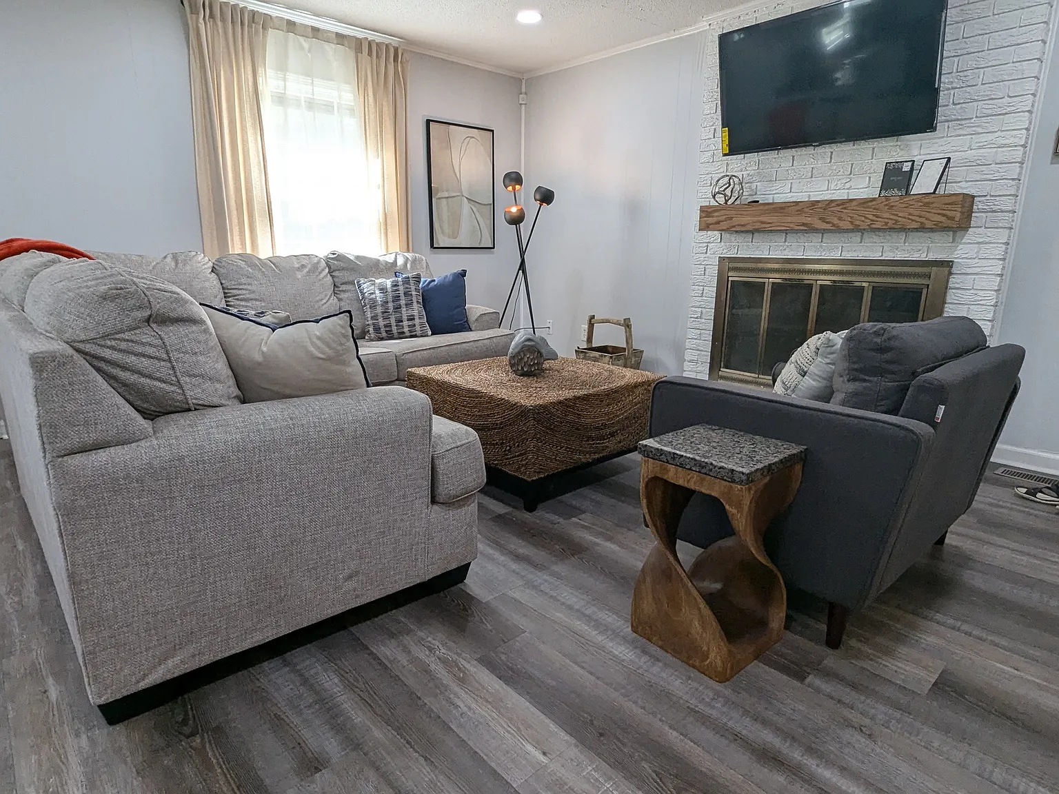 3 bed, 1695 sqft, $2,250 — Photo 4