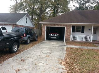 630 Brockton Ln, Florence, SC 29501