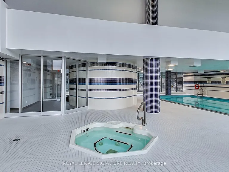 59 E Liberty St #905 — Photo 30