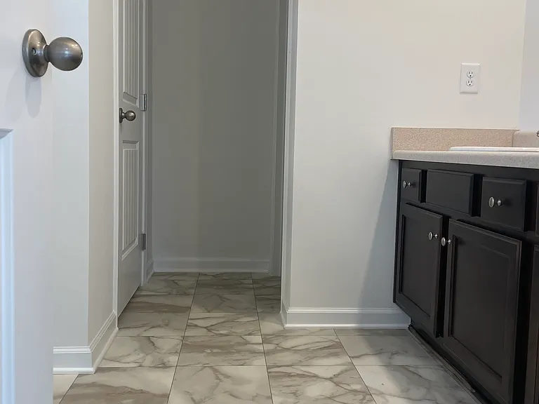 146 Parkwood Dr — Photo 16