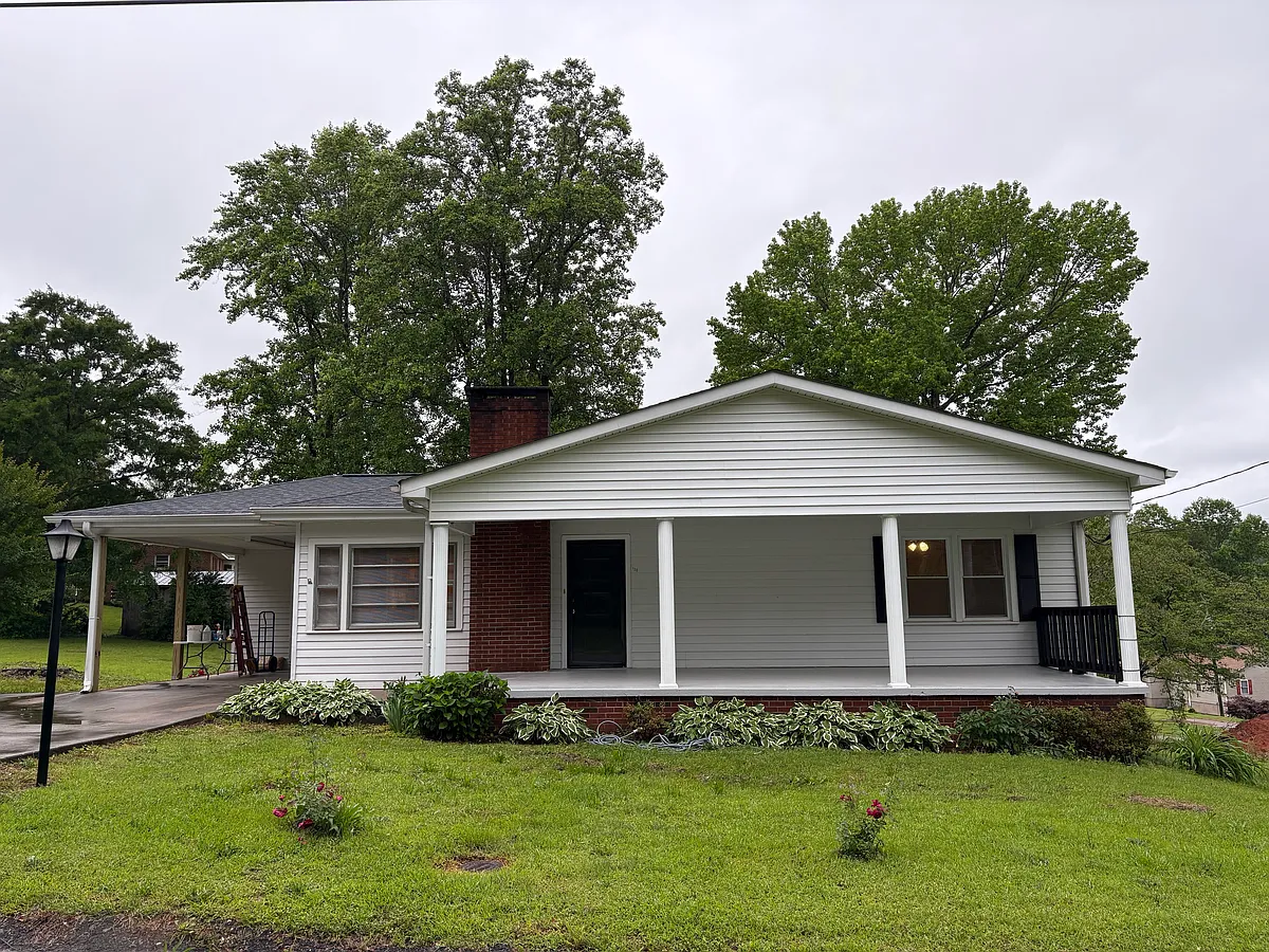 Building Photo - 138 Duff Dr