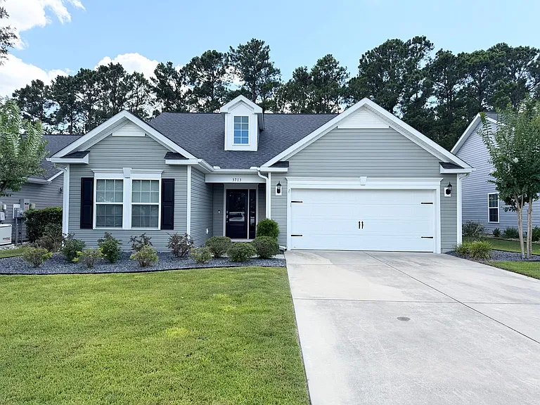 3713 Park Pointe Ave — Photo 1