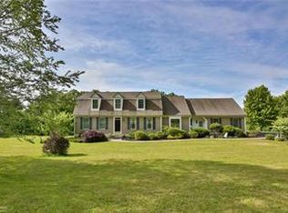 47 Hollyberry Rd, Macungie, PA 18062