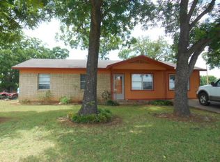 748 Bluebonnet Rd, Mason, TX 76856