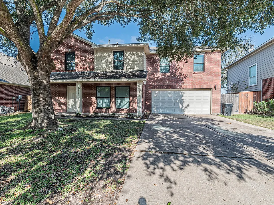 22522 Heather Way Ct