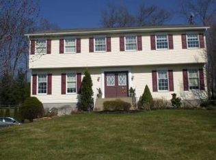 16 Nytko Dr, Pomona, NY