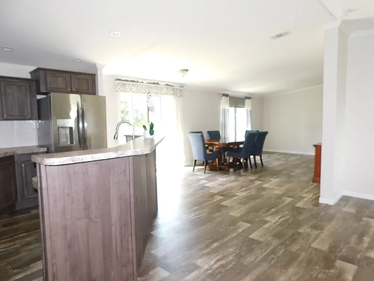 6981 SE Highway 31 — Photo 5