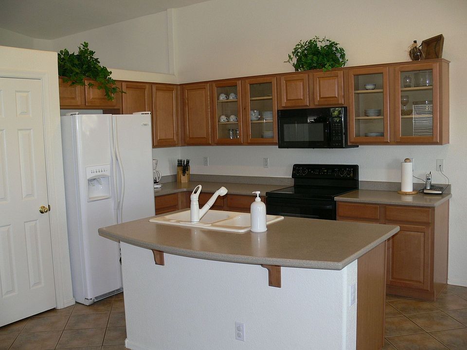 Corian counters