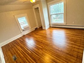20 N Dodge St