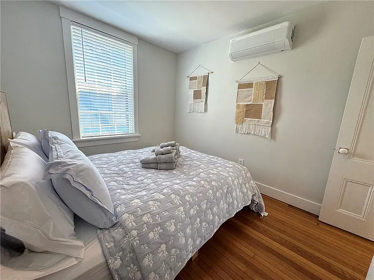 19 Walnut St — Photo 7
