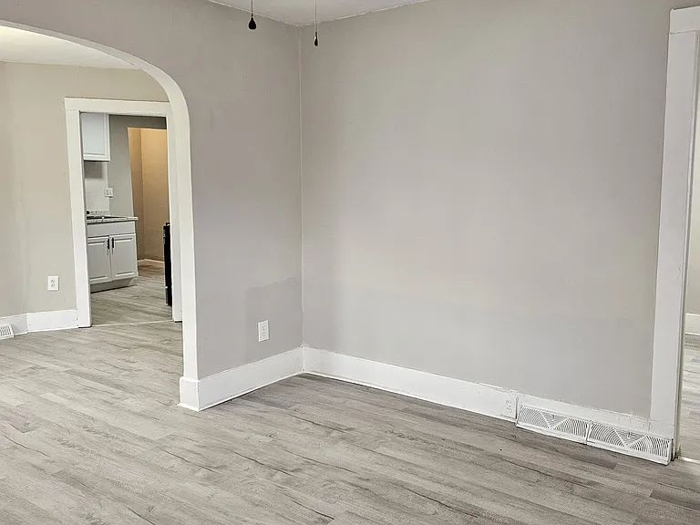 7503 Toepfer Rd #1 — Photo 5