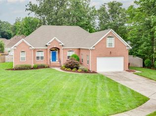 608 Marjorie Ln, Chesapeake, VA 23320