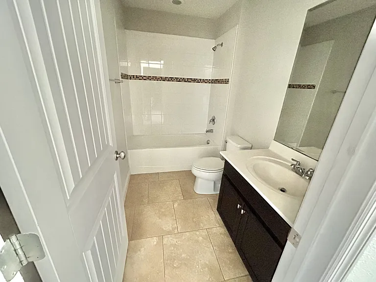 5365 Oakbourne Ave — Photo 12