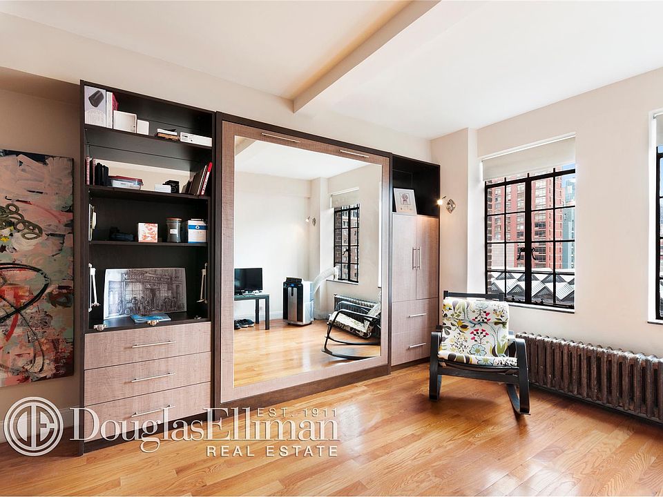 1st image of 320 E 42nd St APT 1902