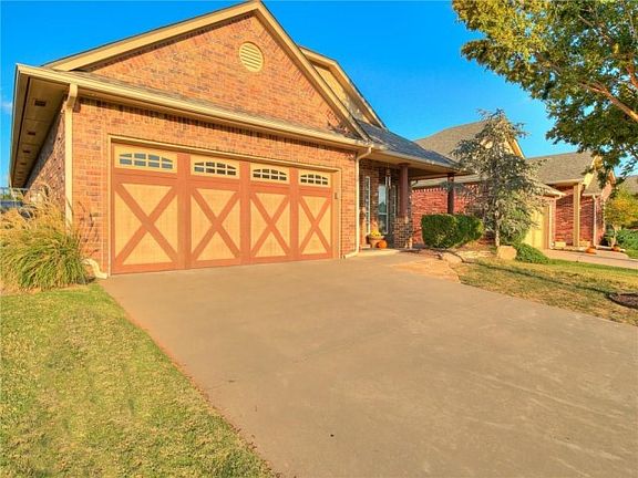 4th image of 15816 San Nicolas Dr