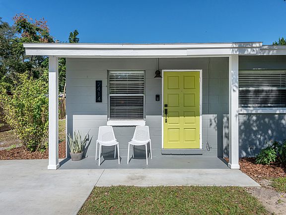 3rd image of 2414 N Ramona Cir