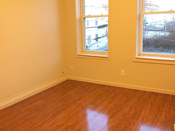 2nd image of 8007 15th Ave #2