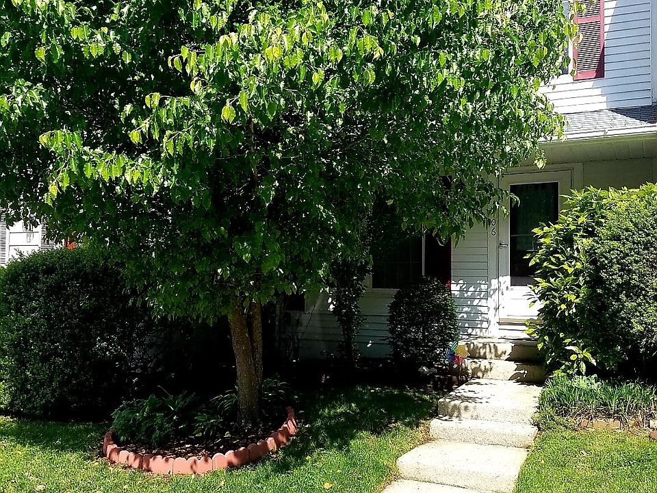 1st image of 1406 Medinah Ct
