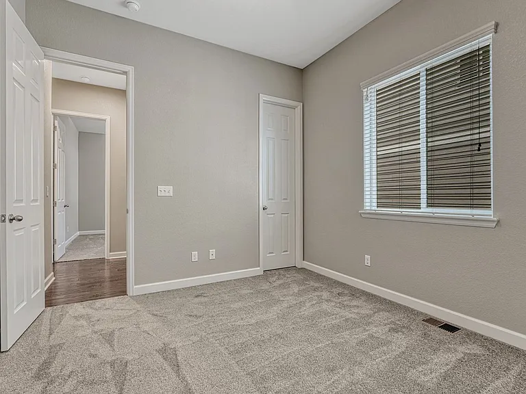 14110 Sierra Ridge Cir — Photo 30
