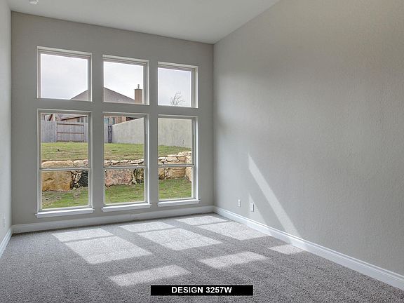4th image of 2055 Cottonwood Way
