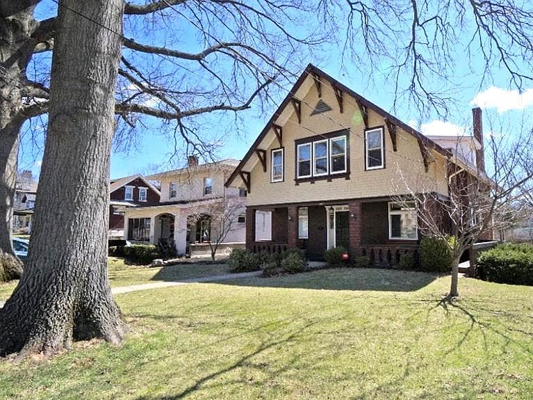 1st image of 4441 Carnation Ave