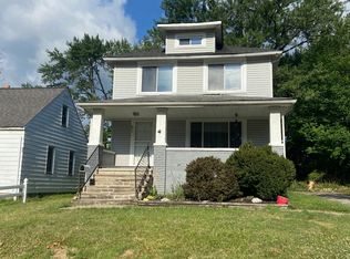 91 Thames Ave, Bedford, OH