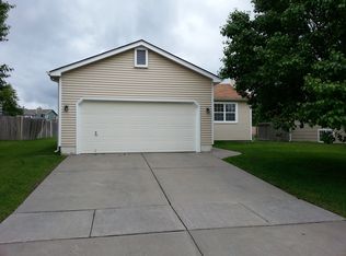 5409 E Mainsgate St, Wichita, KS 67220